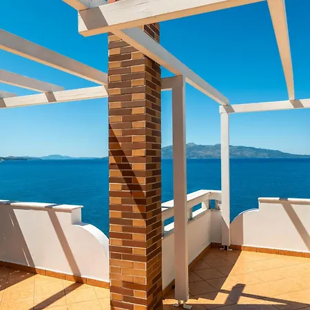 Erdano Hotel Sarandë