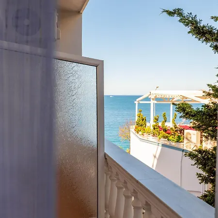 Erdano 4* Sarandë